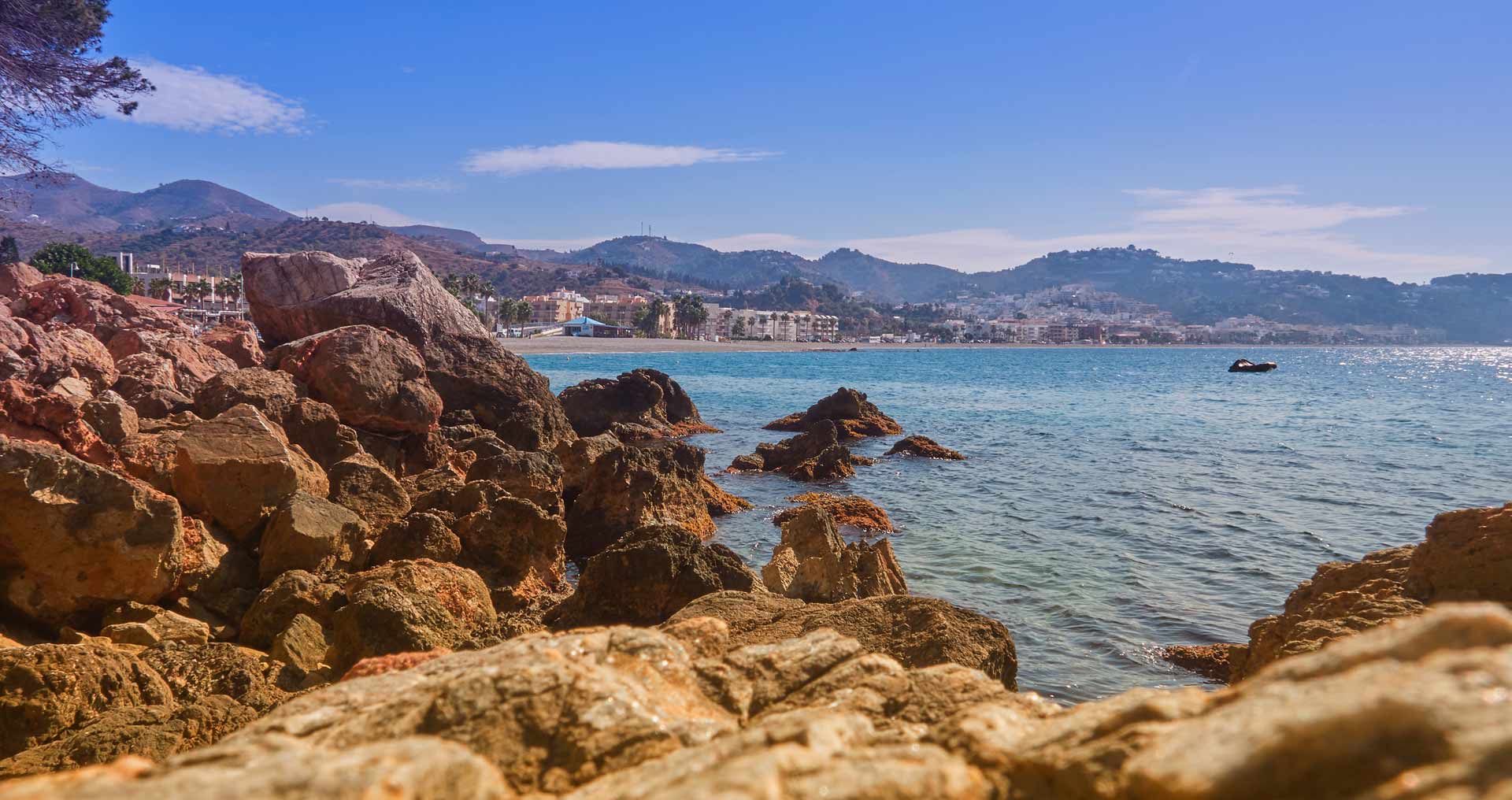 playa de la herradura granada hotel almijara