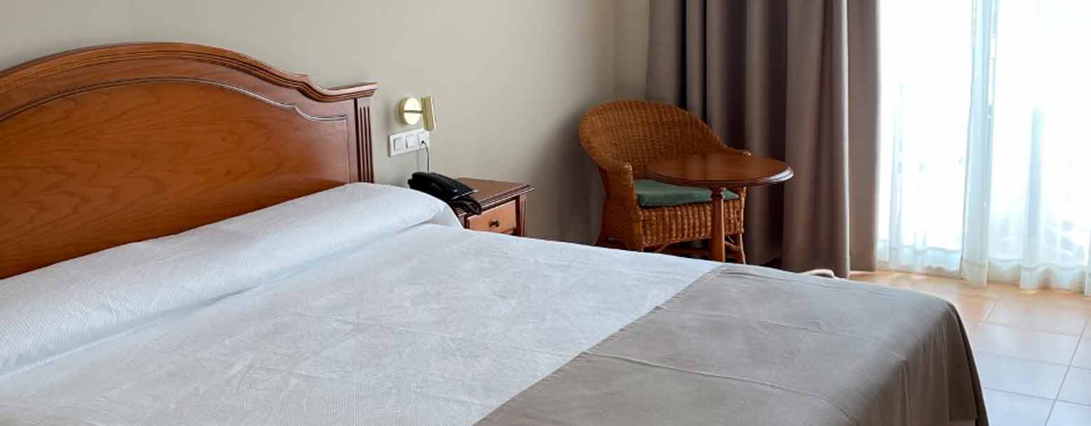 habitacion doble uso individual hotel almijara la herradura granada